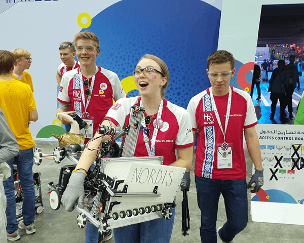 More than robots - om OL- seieren i robotbygging