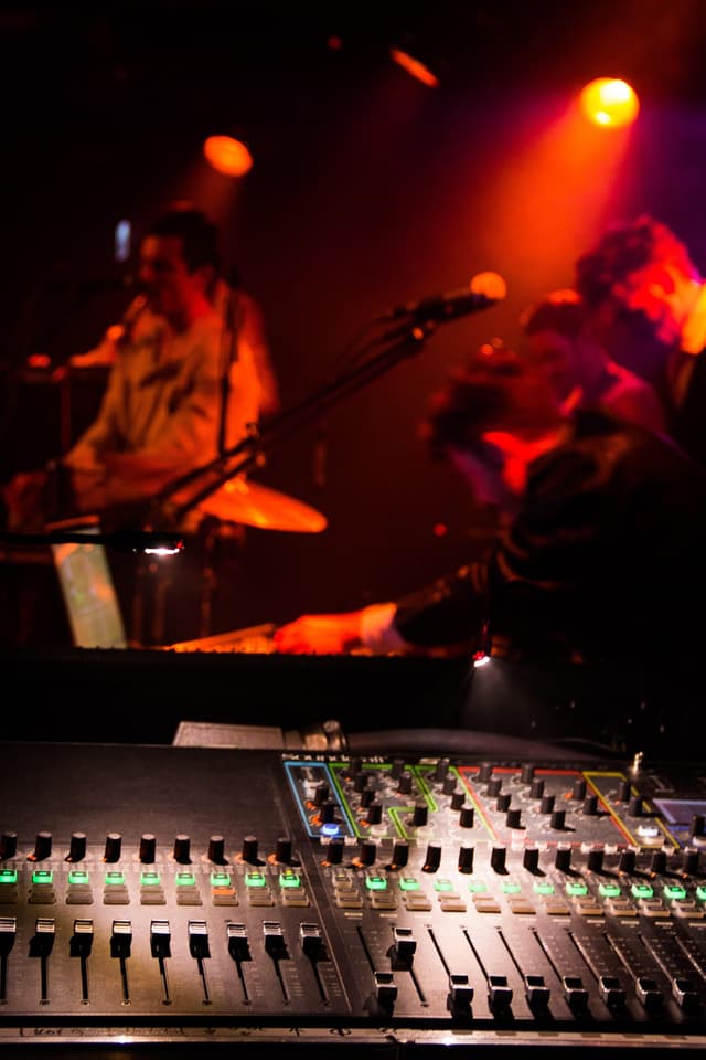 Tekniske prøver Lørdag 10:00-17:30